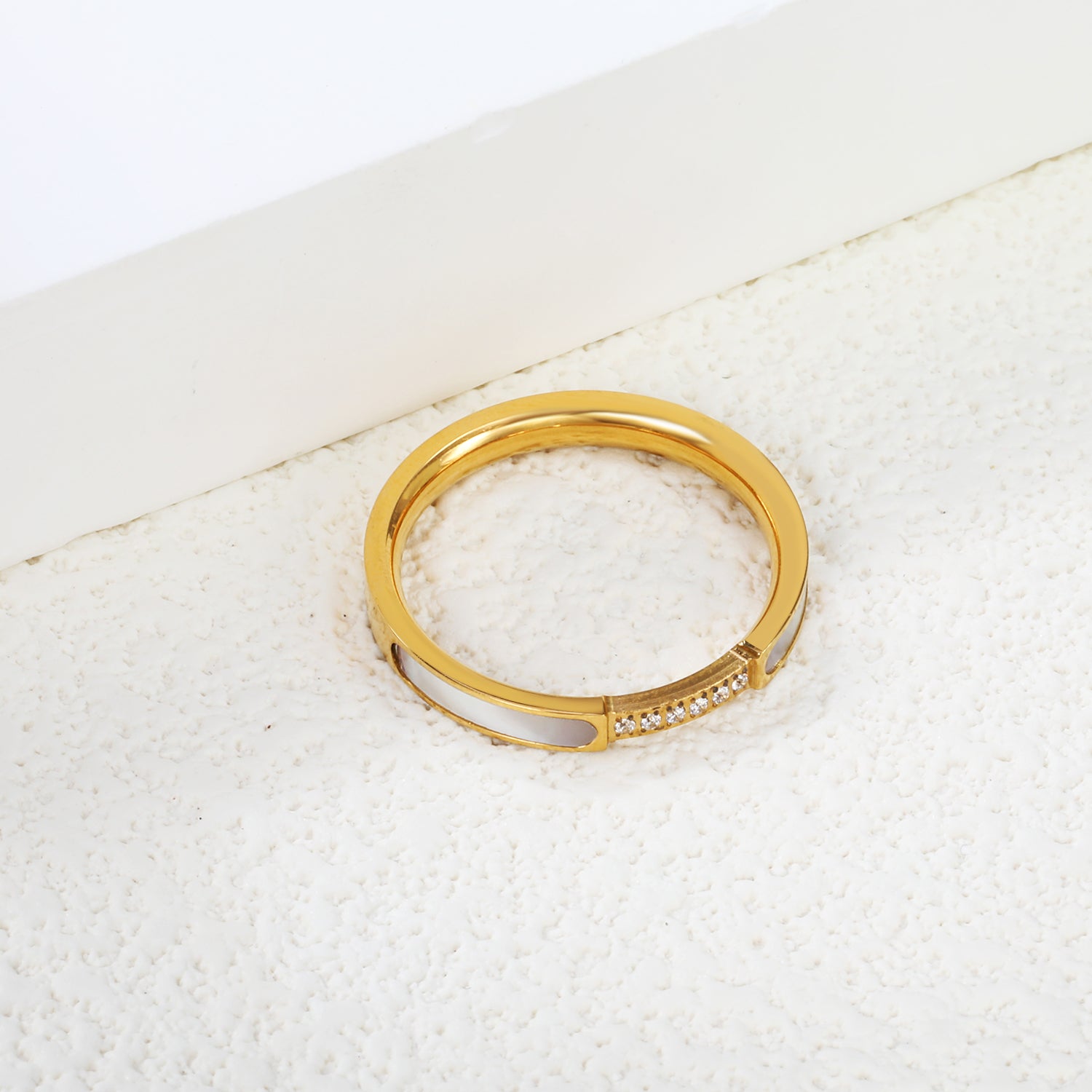 White Zirconia Ring | 18K Gold | Size #8