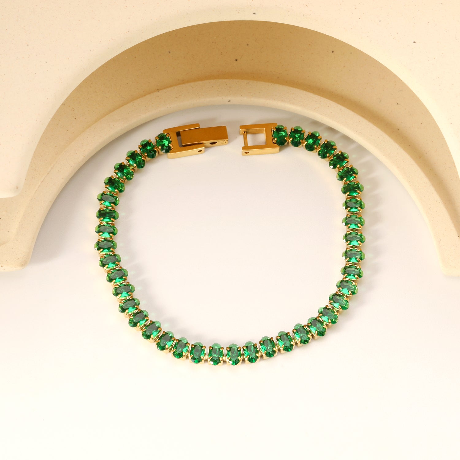 Oval Emerald Crystal Zirconium Bracelet | 18K Gold | Size 17cm