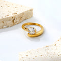 White Stone Ring | 18K Gold | Size #6