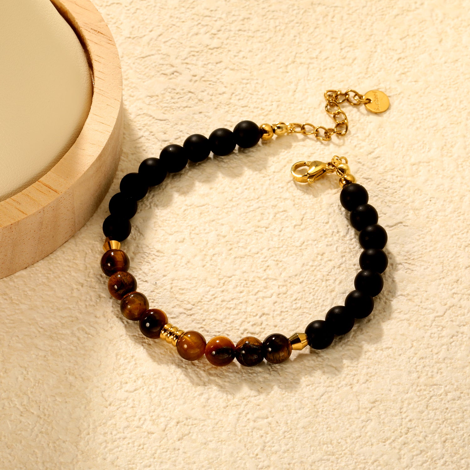 Tiger's Eye Stone with Black Beads Bracelet | 18K Gold | Size 18+3cm
